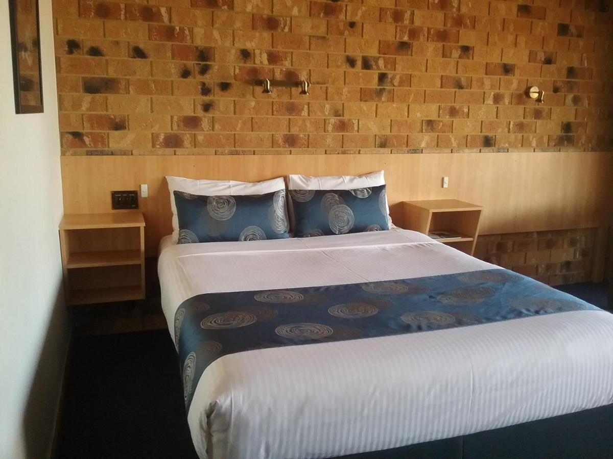 华勒比公园汽车旅馆 外观 照片